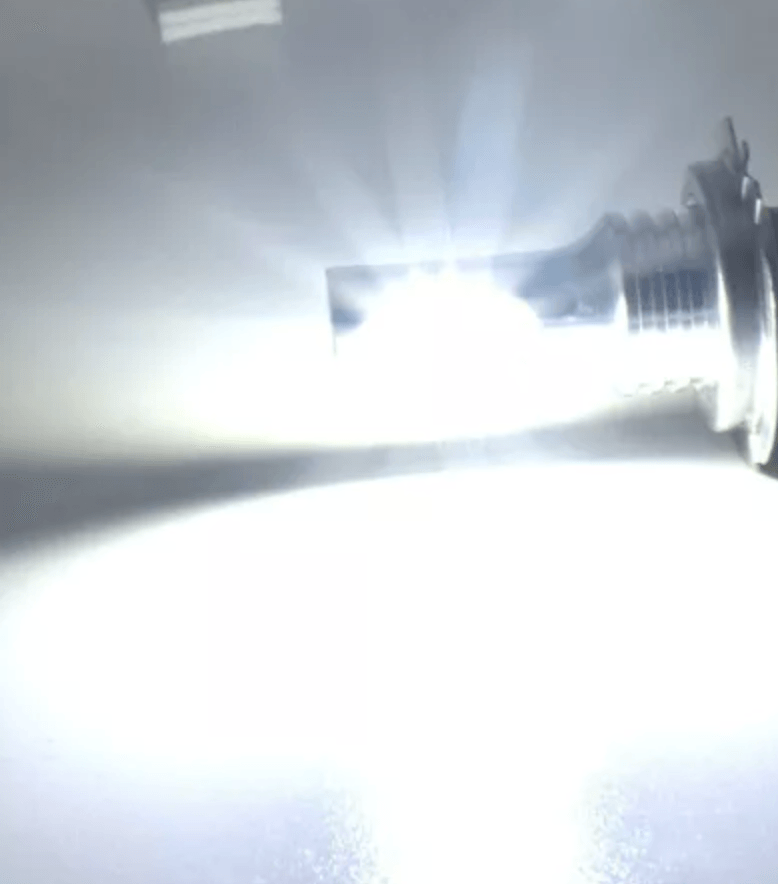 Set 2 Becuri auto LED H4 160W/set 12V 6000K 12000lm LED 3570