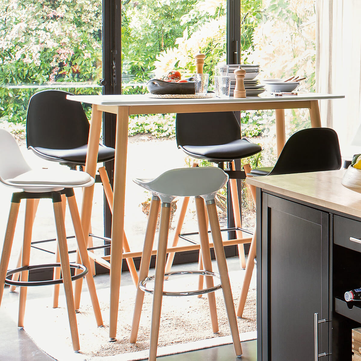 Scaun bar Atmosphera Maxon, 40x43x92 cm, picioare din fag, stil scandinav, alb — imaginea 3