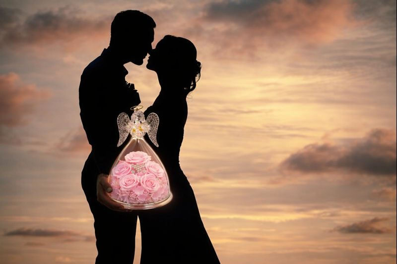 Inger cu 5 trandafiri eterni sub cupola de sticla, cadou romantic pentru iubita, sotie, mama, valentine’s day, roz - imagine 2