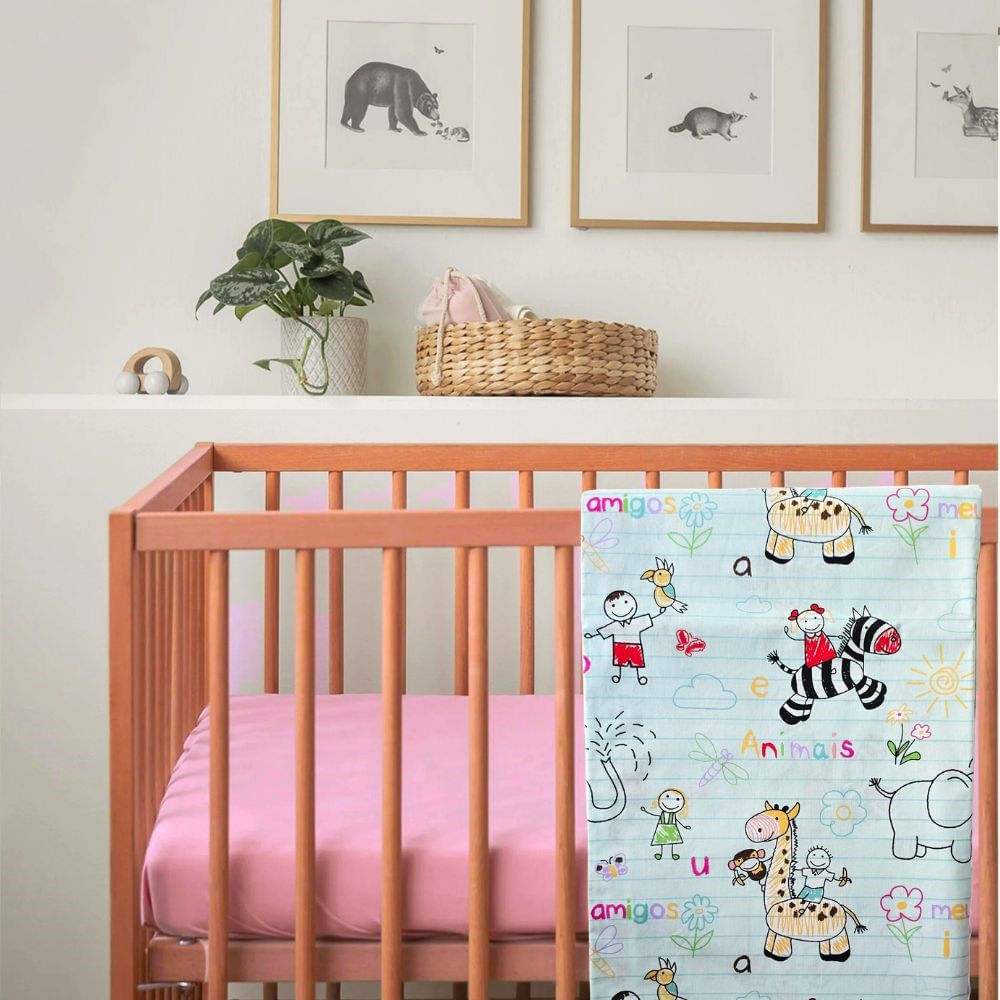 Set 3 piese patut ranforce, cearceaf pat 120×150 cm, husa elastic 60×120+15 cm, fata perna 40×40 cm, decor jucarii