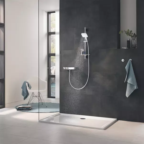 Para de dus Grohe Rainshower SmartActive 130 Cube 3 functii antracit periat Hard Graphite — imaginea 3