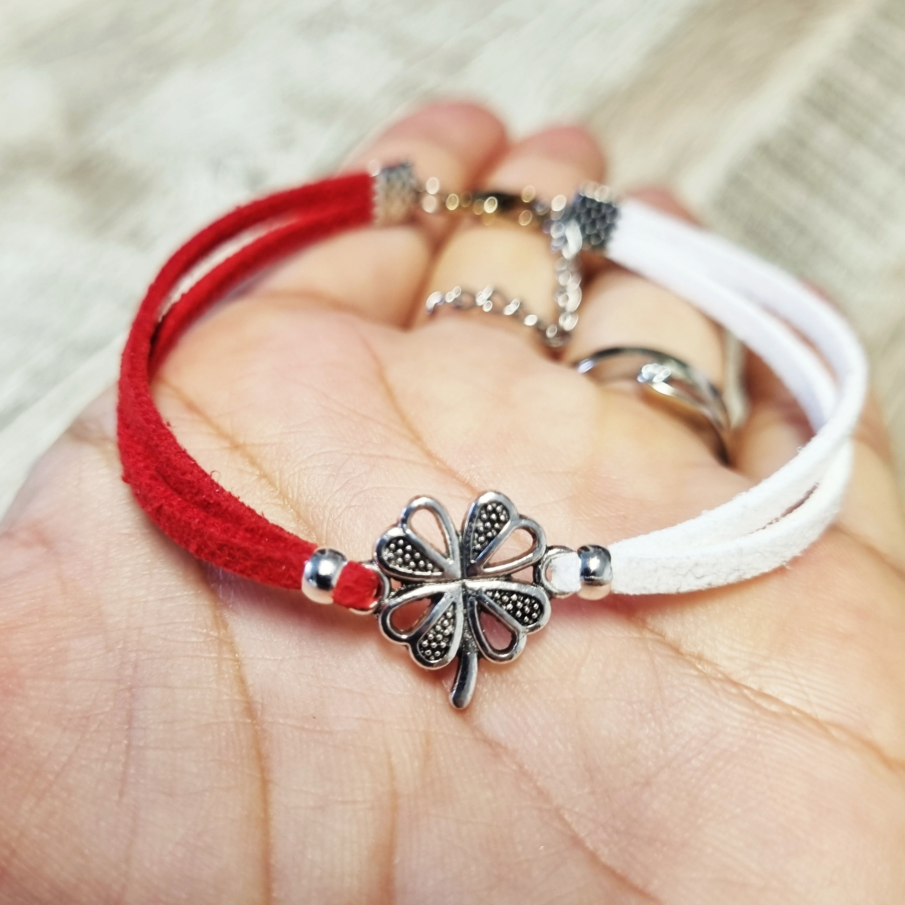 Martisor Bratara Trifoi cu patru foi stilizat, din piele intoarsa eco lucrata manual by Wild Bracelets - imagine 3