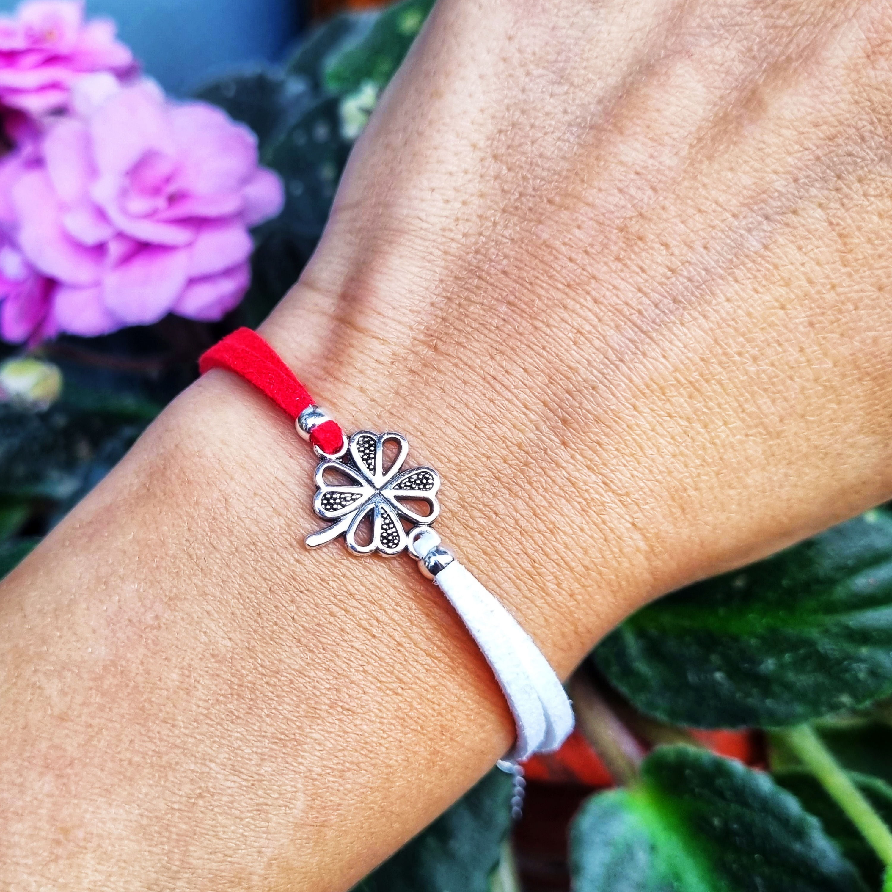 Martisor Bratara Trifoi cu patru foi stilizat, din piele intoarsa eco lucrata manual by Wild Bracelets - imagine 6