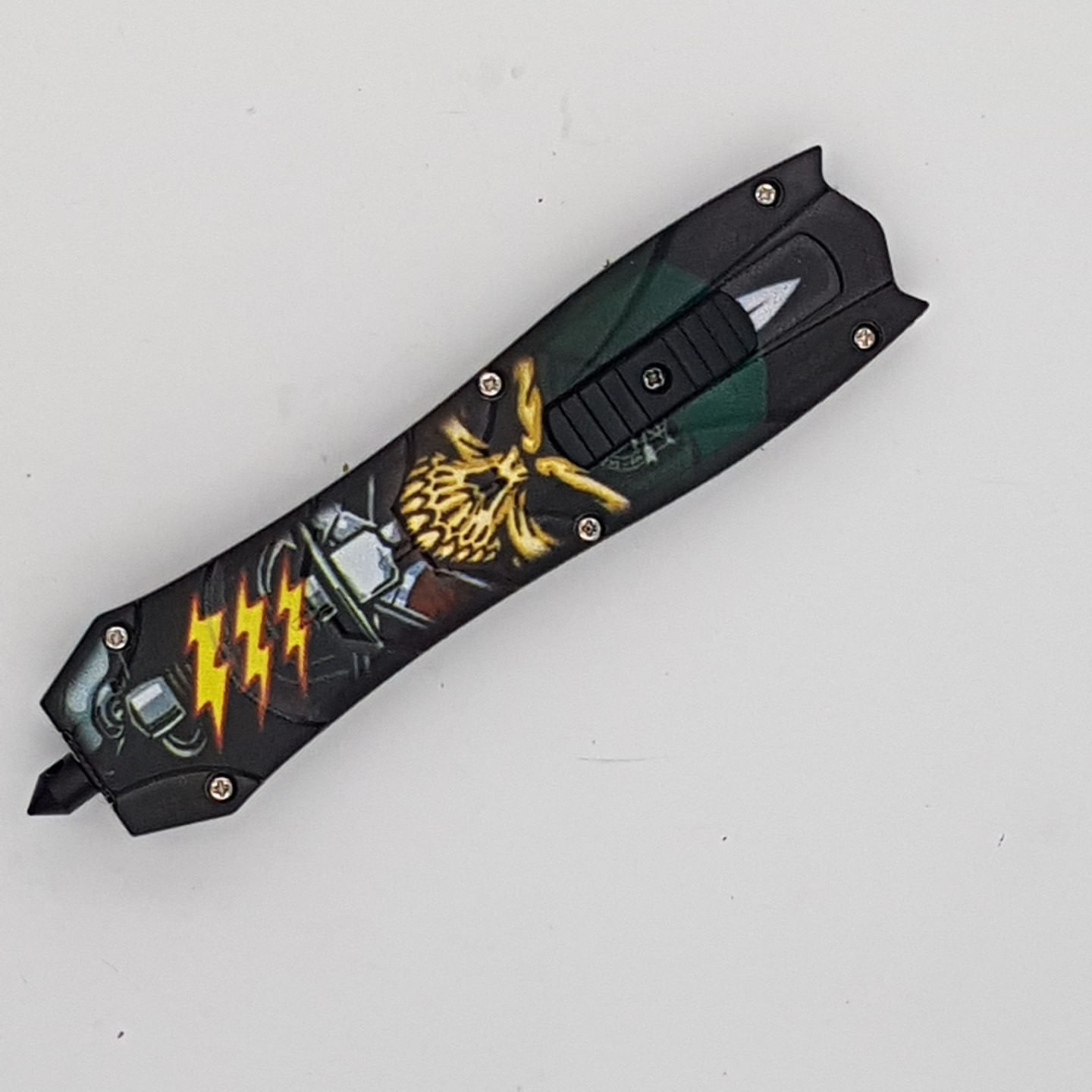 Cutit briceag deschidere a lamei automata pe buton, lama otel, dispozitiv spart geam, cap de mort