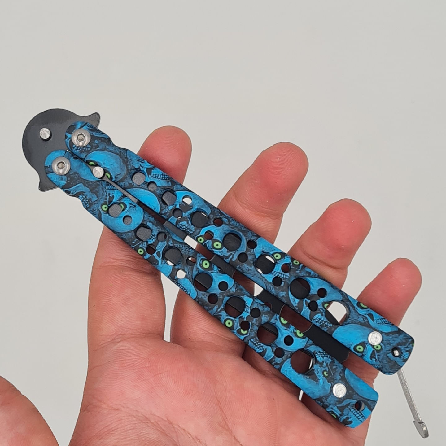 Cutit fluture Butterfly, Balisong 22 cm, cranii m2, albastru, fara tais, de antrenament, model cercuri - imagine 5
