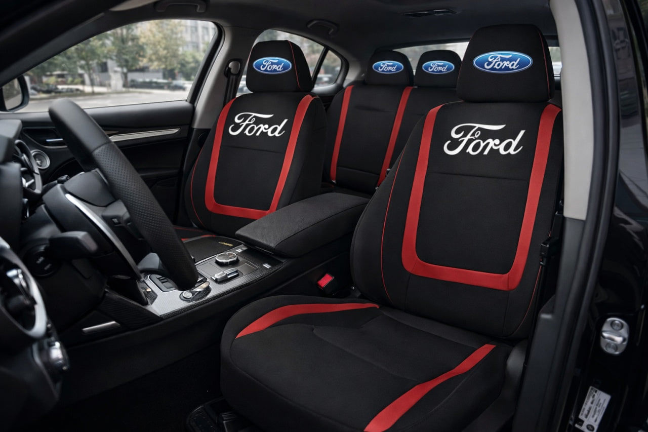 Set Huse Scaune Universale Compatibile cu Ford– Negru/Rosu