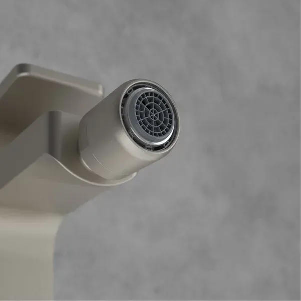 Baterie bideu Villeroy&Boch Architectura Square monocomanda nichel periat — imaginea 3