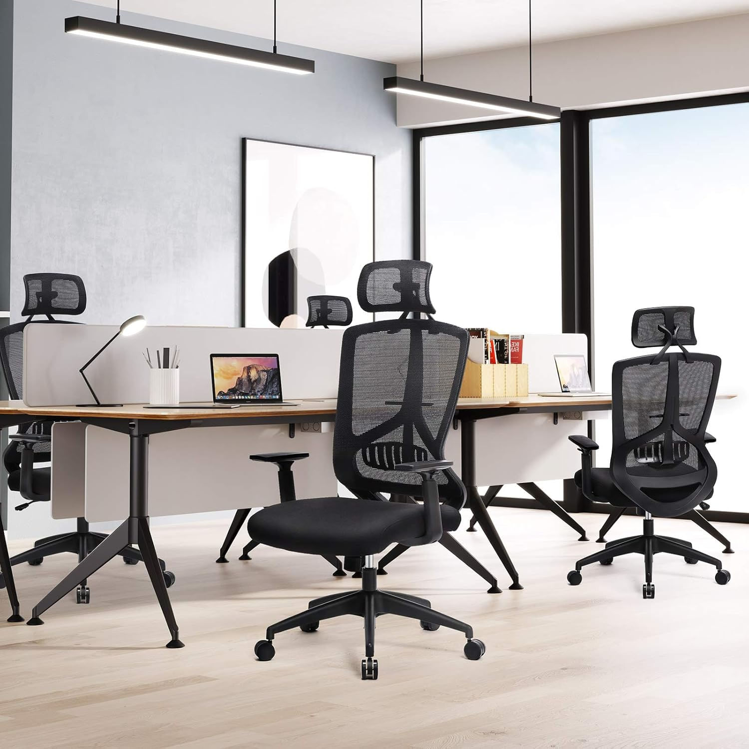 Scaun de birou ergonomic cu tetiera si suport lombar, reglabil, mecanism balans, maxim 120 kg, 70x70x133 cm, negru — imaginea 6