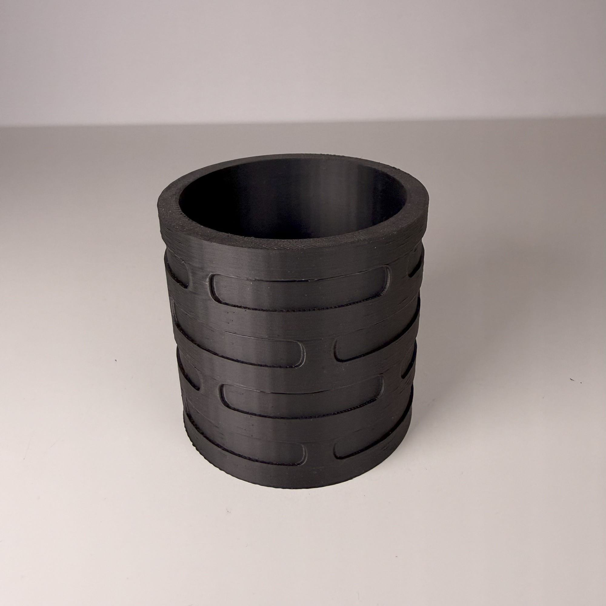 Set 2 Ghivece pentru plante mici (plantele nu sunt incluse), Diametru intern 6 cm, Negru — imaginea 6