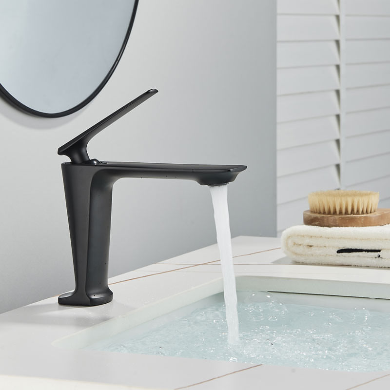 Baterie chiuveta baie, Blackswan, Tip M199, model negru mat scurt, dimensiune 16 cm — imaginea 5
