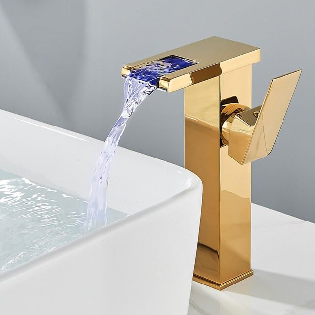 Baterie chiuveta baie, Blackswan, Tip M193, model auriu inalt cu pipa tip cascada si LED, dimensiune 24 cm — imaginea 2
