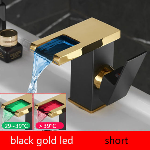 Baterie chiuveta baie, Blackswan, Tip M194, model negru/ auriu scurt cu pipa tip cascada si LED, dimensiune 12.5 cm — imaginea 3