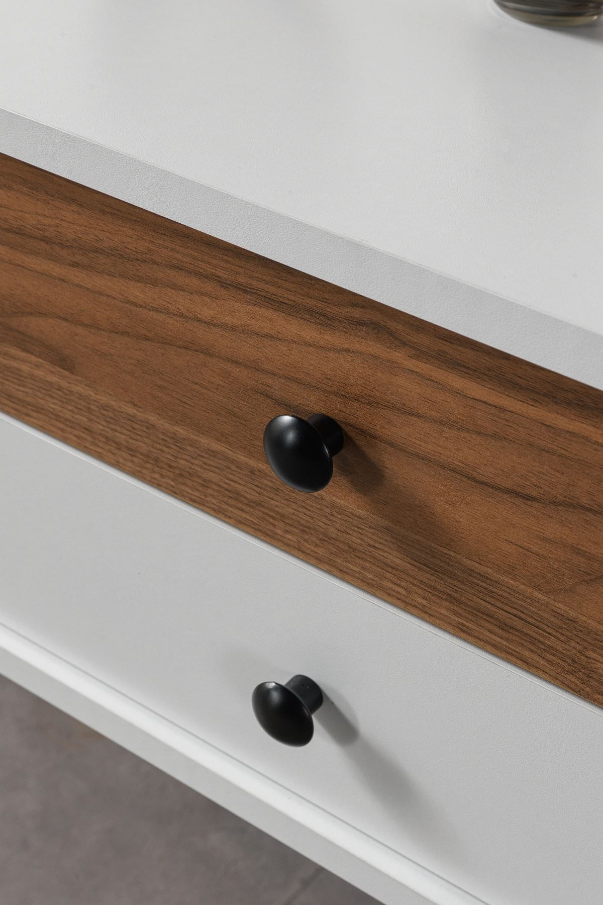 Comoda dormitor Vita 5204, 80 x 78 x 36 cm, alb nuc, PAL melaminat — imaginea 4