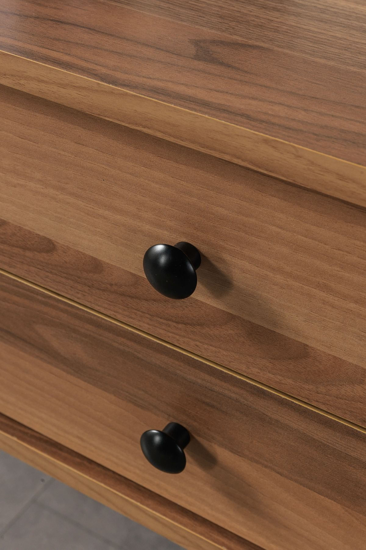 Comoda dormitor Vita 5205, 80 x 78 x 36 cm, nuc, PAL melaminat — imaginea 4