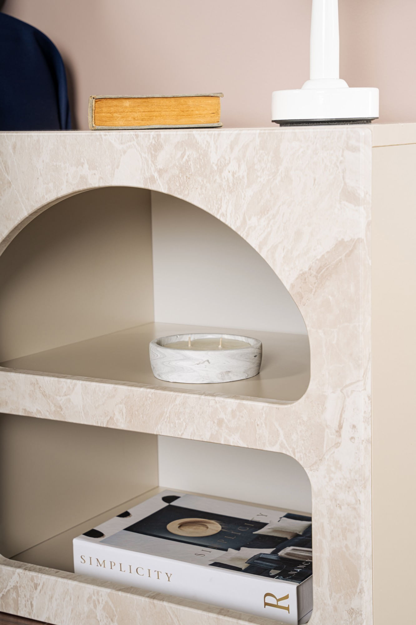 Noptiera Lorin, 50 x 50 x 40 cm, traverten marmura bej nisip, PAL melaminat, traverten marble / sandstone — imaginea 6
