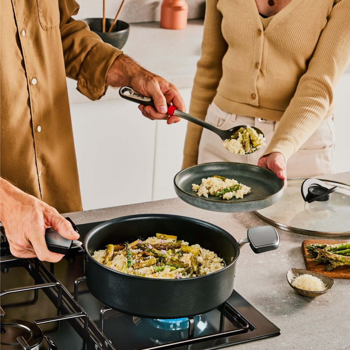 Cratita cu capac Tefal Excellence+ G3307153, 26 cm, invelis antiaderent, tehnologie FUSIONCORE, Thermo-Signal™, manere — imaginea 5