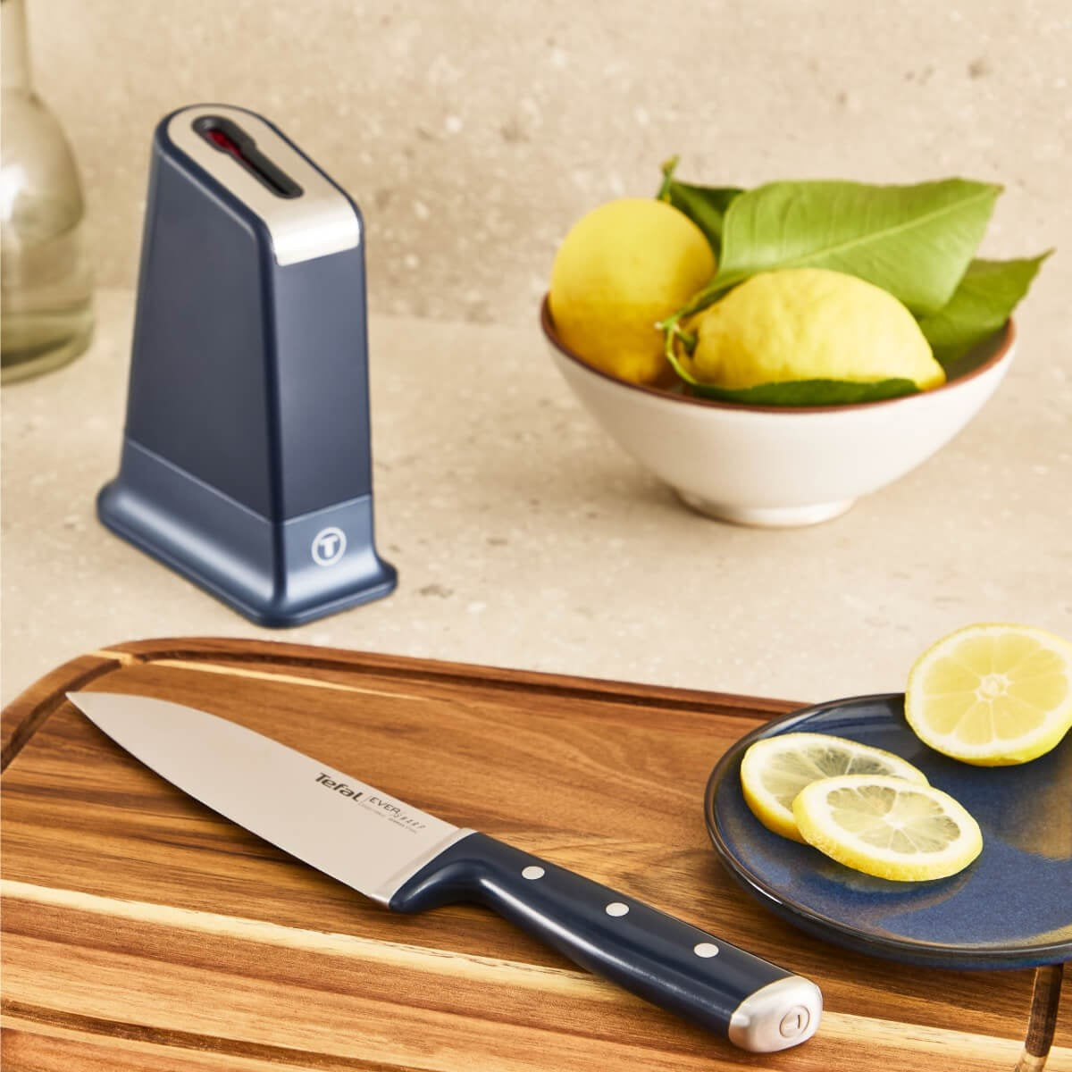 Cutitul bucatarului & suport Tefal EverSharp Pro K297S244, inox german, maner ergonomic, sistem de ascutire integrat — imaginea 6