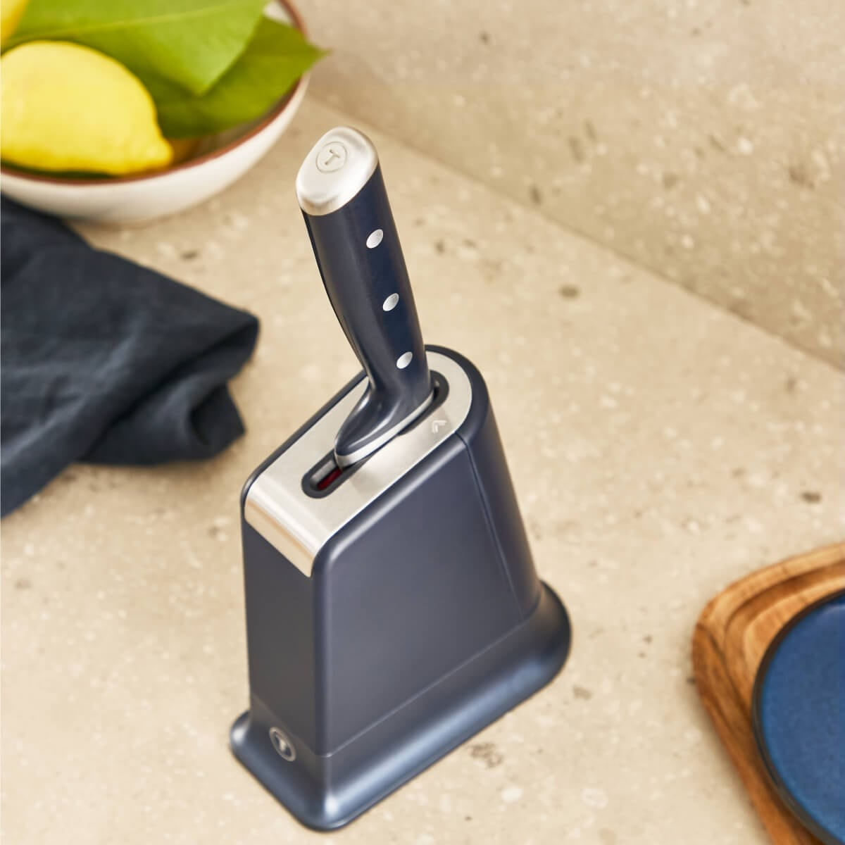 Cutitul bucatarului & suport Tefal EverSharp Pro K297S244, inox german, maner ergonomic, sistem de ascutire integrat — imaginea 11