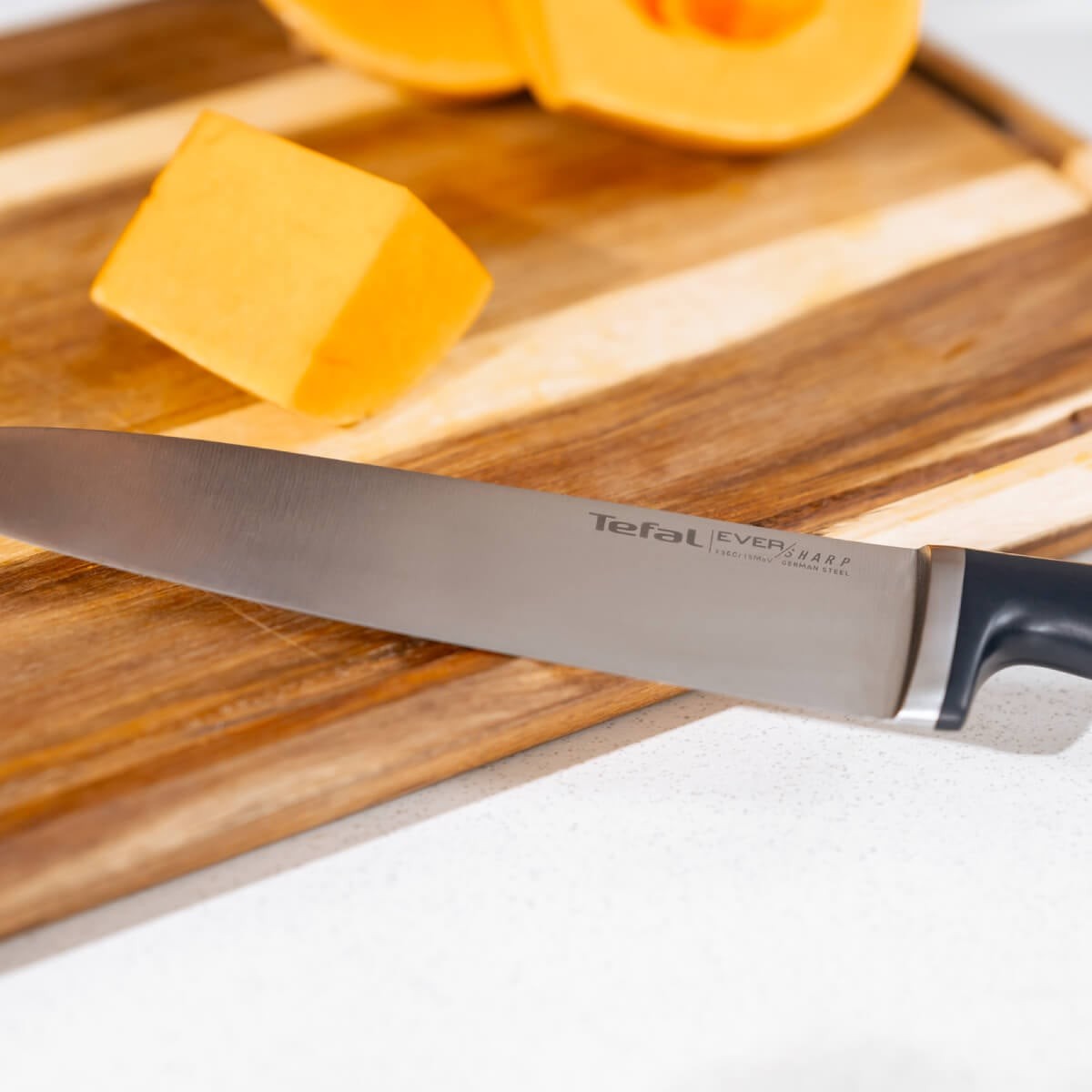 Cutitul bucatarului & suport Tefal EverSharp Pro K297S244, inox german, maner ergonomic, sistem de ascutire integrat — imaginea 18