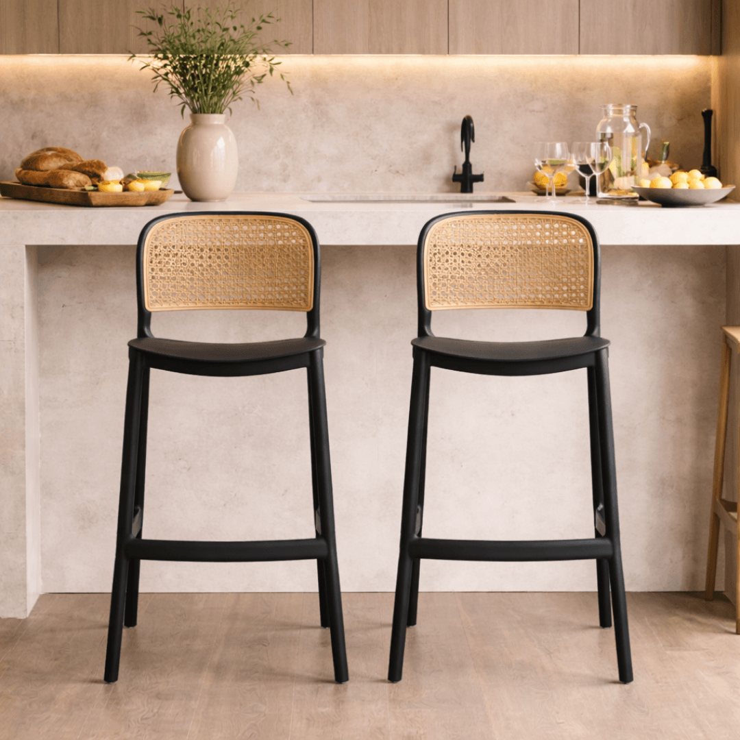 Scaun de bar, stivuibil, negru/bej, RAVID NEW TYP 3 — imaginea 5