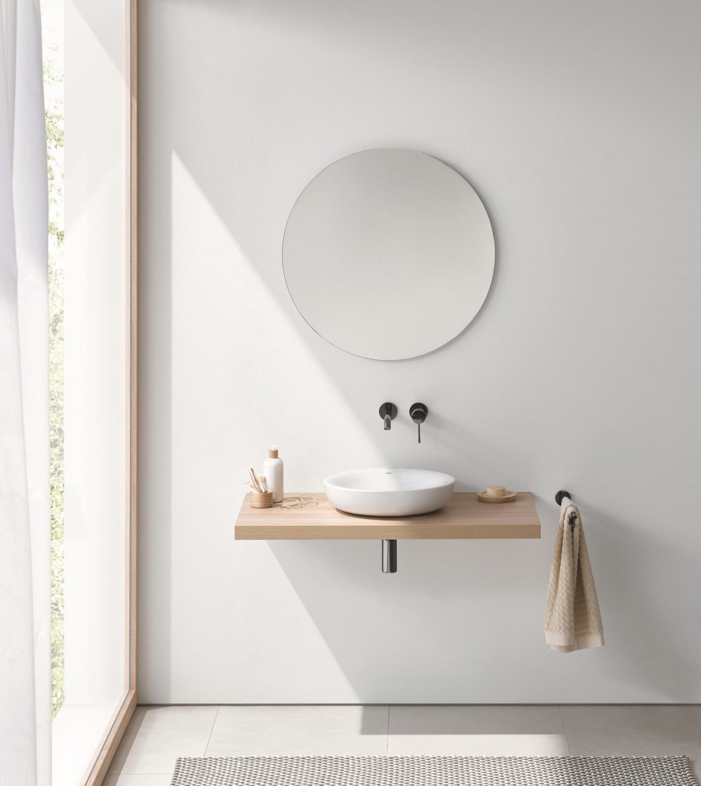 Baterie lavoar Grohe 29193A01, Essence, 1/2'', pe perete, L 230 mm, necesita valva, lucios, grafit — imaginea 4