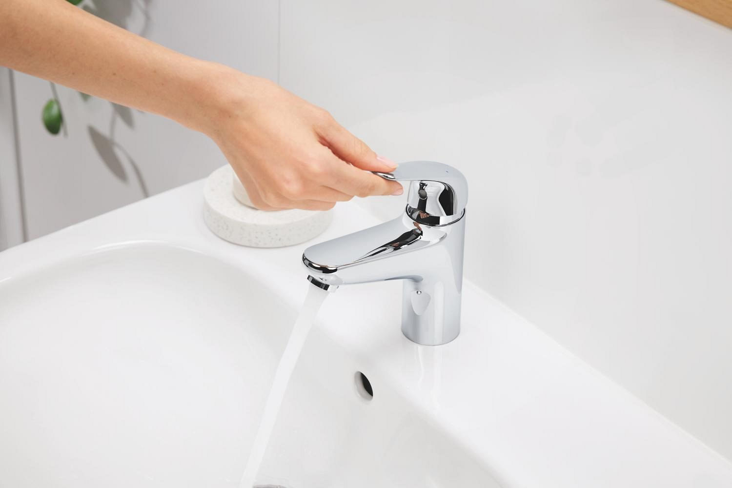 Baterie lavoar Grohe 24317001, 28 mm, 5 l/min, 0.8 bar, 35 mm, 162 mm, 103 mm, 399 mm, 1 orificii instalare, Crom — imaginea 8
