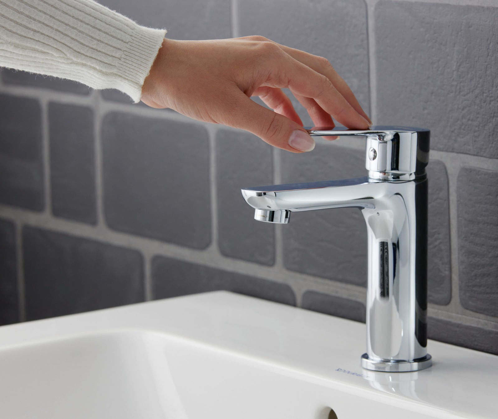 Baterie lavoar Duravit A11040002010, 35 mm, 5.5 l/min, 0.8 bar, 295 mm, 180 mm, 350 mm, 1 orificii instalare, Crom — imaginea 12