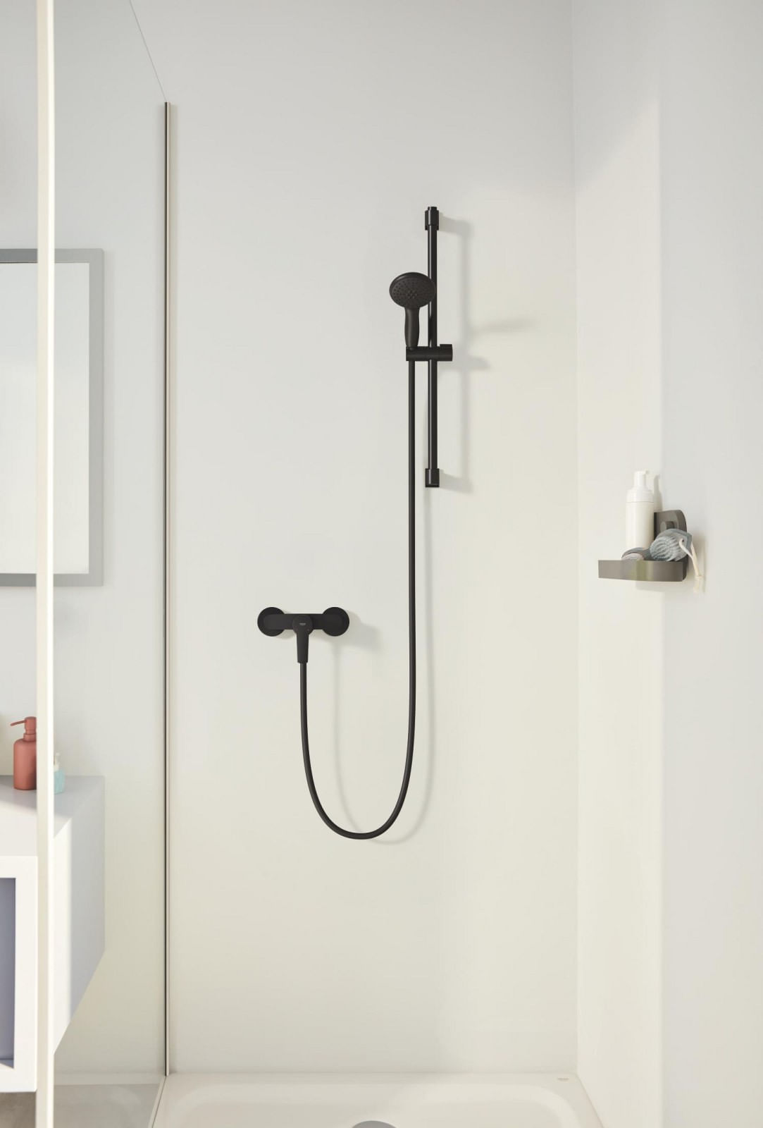 Baterie dus Grohe 242082432, 0.8 bar, 223 mm, 138 mm, 2 orificii instalare, 1/2 dimensiune racord furtun, Negru — imaginea 2