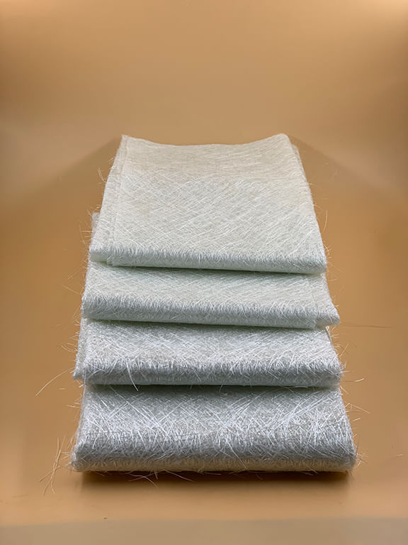 Fibra de sticla stratimat 450g/mp, atelierfibra , pentru reparatii barci , piscine, - 1 | YEO